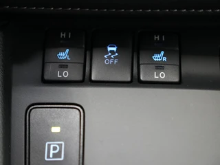 Toyota Auris 1.8 Hybrid Aspiration / 9