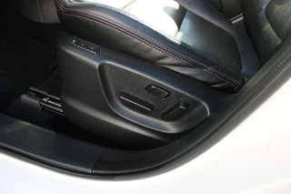 Mazda CX-5 2.0 SkyActiv-G 160 GT-M 4WD Automaat, Trekhaak, Panoramisch schuif/kanteldak, Lederen bekleding / 18