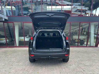 Peugeot 5008 1.2 PureTech Blue Lease Executive 7p  | APK tot 14-09-2027 | Trekhaak | Volledig onderhoud | / 43