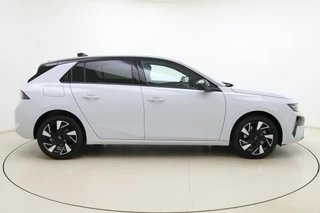 Opel Astra 1.2 Turbo Hybrid GS | NIEUW MODEL | Uit voorraad leverbaar! | Actieprijs inclusief inruilpremie | Matrix LED | Stoel & Stuurverwarming | Adaptive Cruise Control | Navigatie / 10
