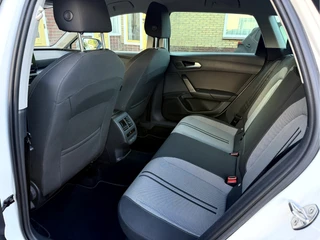 SEAT Leon Sportstourer 1.0 TSI Style Business Intense  Camera, Trekhaak, Virt.Dash / 6