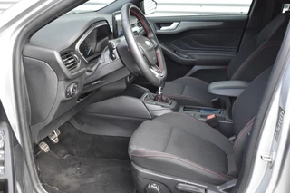Ford Focus WAGON 1.0 ECOBOOST HYBRID ST LINE STYLE / WINTERPAKKET / KEYLESS / LED PAKKET / 10