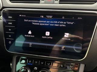 Škoda Superb Combi 1.4 TSI iV Laurin & Klement / 25