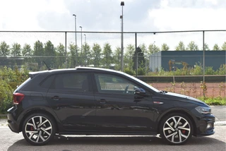 Volkswagen Polo 2.0 TSI GTI Executive 200 pk  | Keyless | Pano | Camera | Carplay | DAB | Virtual cockpit | Full LED | LM 18" | Netjes / 27