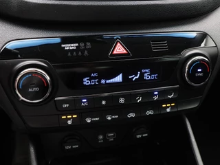 Hyundai Tucson 1.6 GDi 132Pk Comfort | Stoelverwarming | Trekhaak | Camera | Cruise Control | CarPlay | Climatronic | 17 Inch / 27