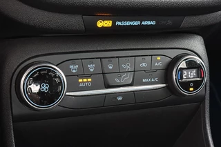 Ford Fiesta 1.0 EcoBoost Active First Edition Navi Clima Apple Carplay Adaptive Cruise / 22