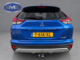 Mitsubishi Eclipse Cross 2.4 PHEV Intense+, trekhaak, stoelverwarming, achteruitrijcamera, vele opties / 19