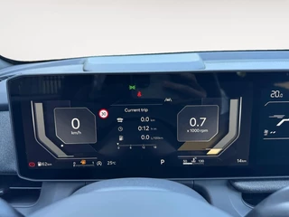 Kia Seltos X-Line Advanced 1.6 GDi Hybrid | Nieuw model! | Head-up display | Harman Kardon Speakers | 19" velgen | Nu met €2.000,- inruilpremie! / 19