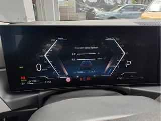 BMW 3 Serie Touring 320e PHEV  Orig NL. | Leder | Park Assist | Carplay/Android / 16