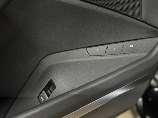 Audi Q8 Sportback e-tron 50 quattro S Edition 95 kWh | Pano | B&O| 22” | Massage | Adaptive Cruise | Matrix LED / 30