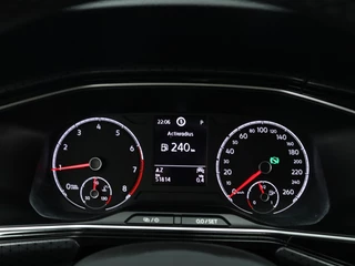 Volkswagen T-Cross 1.0 TSI Style Automaat DSG Navigatie | Camera | Adaptive cruis / 25