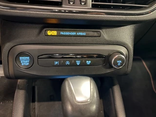Ford Focus Wagon 1.0 EcoBoost Hybrid ST Line X automaat / Camera / cruise / stoel en stuurverwarming / 28