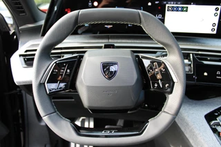 Peugeot e-3008 GT Avantage 210 73 kWh Panoramadak / 2+6 Jaar Garantie / 12