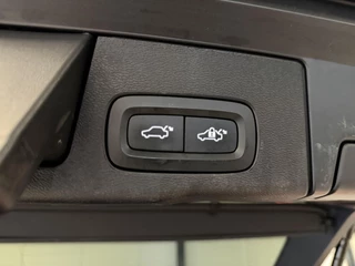 Volvo XC60 2.0 Recharge T6 AWD Pano H&K Leer Camera SOH 90% / 45