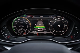 Audi Q5 50 TFSI e Quattro Pro Line | Luchtvering | Matrix LED | Inparkeersysteem | Drive select | Trekhaak | Navigatie | SoH 94% | / 22