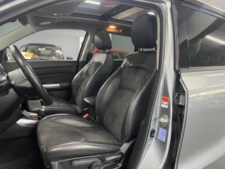 Suzuki Vitara 1.4 Boosterjet Style Smart Hybrid/ Nederlandse auto/ Afneembare trekhaak/ Pano/ Parkeersensoren/ Achteruitrijcamera / 10