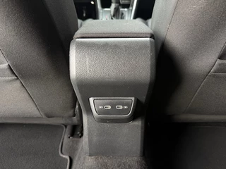 Volkswagen Polo 1.0 TSI Highline Business R NL Auto Pano R-Line Int. Ext. Carplay / 20