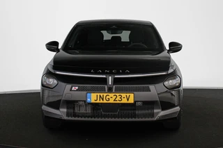 Lancia Ypsilon 1.2 Turbo Hybrid / 14
