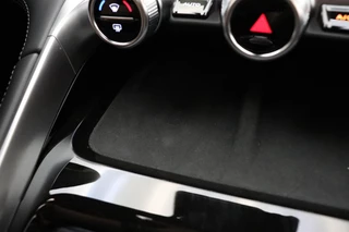 Omoda 9 Premium Hybride 537 PK Automaat | NIEUW MODEL | DEMO | Mat lak | Schuif/kanteldak | Lederen bekleding | Massagestoelen | Keyless | Stoel & Stuurverwarming | 7 jaar garantie / 42