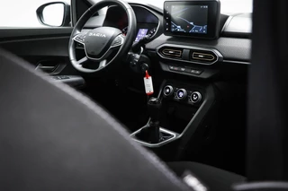 Dacia Sandero Stepway 1.0 TCe 90 Journey / 12