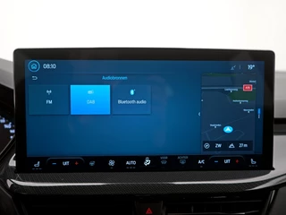 Ford Focus Wagon 1.0 EcoBoost Hybrid ST Line X Navigatie | Trekhaak | Panodak | / 29