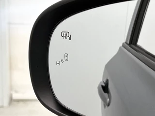 Suzuki Vitara 1.4 Boosterjet Comfort Smart Hybrid | Adaptive Cruise | Stoelverwarming | Navigatie | Camera | Panoramadak / 28