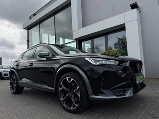 CUPRA Formentor 1.5 TSI * Camera * Stoel + Stuur verwarming * Keyless / 19
