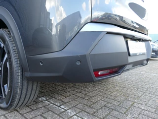 Peugeot 5008 1.6 Plug-in Hybrid 195 Allure 7p | 83km EV Actieradius WLTP | AUTOMAAT | 7-Zits | Parkeercamera Voor & Achter | Stuurverwarming | Dodehoek Detectie | / 45