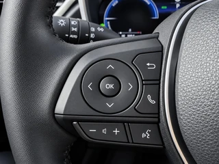 Toyota Corolla Cross Hybrid 140 Dynamic Clima Camera Velgen Full Led / 20