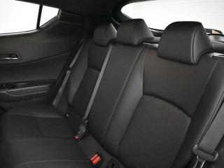 Toyota C-HR 1.8 Hybrid Style Allseasons | Leder | Blindspot / 27