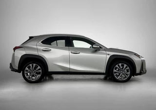 Lexus UX 250h F Sport Design | Automaat | Adaptive Cruise | Leder / 9