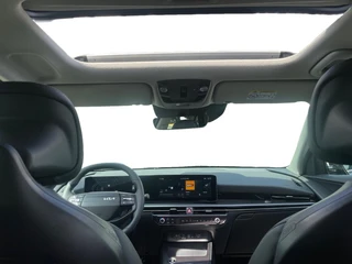 Kia Niro 1.6 GDi Hybrid DynamicPlusLine | Cruise Control | Climate Control | Camera | Navigatie | Open Dak | Stoelverwarming | Stuurverwarming | / 24
