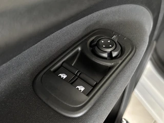 Fiat 500e La Prima 42 kWh | Panoramadak | Apple-Android | 8 Jaar Fabrieks-Garantie / 17