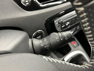 Renault Scénic 1.5 dCi Bose TREKHAAK NAVI CRUISE ECC LM. / 30