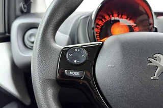 Peugeot 108 1.0 e-VTi 72pk Active 5 deurs | Airconditioning | Elektrische ramen voor | Centrale vergrendeling | DAB + radio met bluetooth / 17