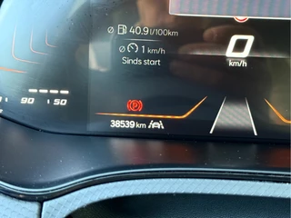 SEAT Arona 1.0 EcoTSI Reference  Virt. Dash, App Connect, Led / 12