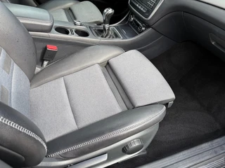 Mercedes-Benz GLA 200 Ambition Dealeronderhouden - Originele Trekhaak / 29