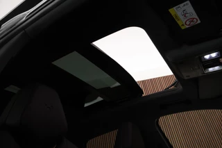 CUPRA Terramar 1.5 TSI e-Hybrid 272pk VZ Performance 360Camera HUD Sennheiser Memory Panoramadak Leder Keyless Navigatie / 46