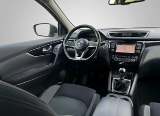 Nissan Qashqai 1.3 DIG-T N-Connecta 360 CAMERA - TREKHAAK - NAVI - STOELVERWARMING / 12