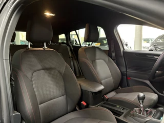 Ford Focus Wagon 1.0 EcoBoost Hybrid ST Line Business/ Nederlandse auto/ Eerste eigenaar/ Achteruitrijcamera/ Parkeersensoren / 33