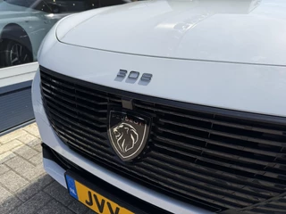 Peugeot e-308 SW Style EV 54 kWh | Demo Auto | Tot 8 jaar Garantie | Tot 420 Km WLTP | Navigatie via Telefoon | Warmtepomp | 18" Lichtmetalen Velgen | Adaptieve Cruise Control met Drive Assist | Full LED Verlichting | Climate Control | DAB Radio | Apple Carplay/Android Auto. / 38
