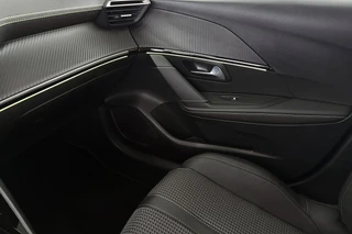 Peugeot 208 1.2 PureTech GT Automaat Panoramadak Camera Apple CarPlay LED / 33