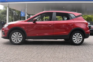 SEAT Arona 1.0 TSI Style Business Intense Carplay Navigatie | BSM | Climate en Cruise Control | 12 mnd BOVAG garantie | Whatsapp 06-53188999 / 21