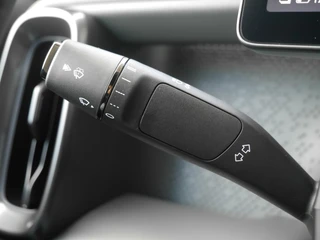 Leapmotor B05 ProMax Design 67.1 kWh | Panoramadak | Elektrisch verstelbare stoelen | Stuurwiel verwarming | Apple carplay/Android auto | Sfeerverlichting | Regensensor | Privacyglas | 19 inch lichtmetalen velgen / 16