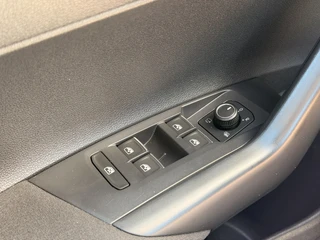 VW Polo 1.0 TSI Highline DSG BTW Pano 17' R-Line Virtual Camera CarPlay Navi LED ACC / 17