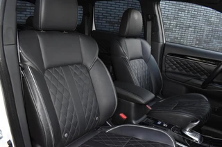 Mitsubishi Outlander 2.4 PHEV Diamand Edition 360º CAMERA/LEDER VOL!/TREKHAAK/ACC/ETC,! / 32