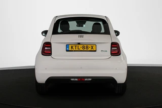 Fiat 500 3+1 Icon 42 kWh SOH 97% Achteruitrijcamera Apple CarPlay Stoelverwarming / 16