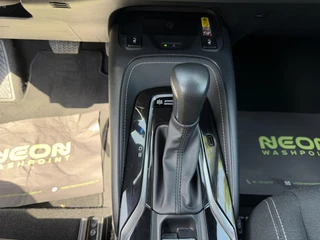 Suzuki Swace 1.8 Hybrid Style / 11