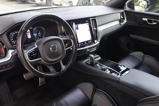 Volvo V60 T6 Recharge AWD R-Design / 20