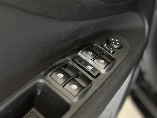 Fiat Punto Evo 0.9 TwinAir Sempre | Airco | Dealer-Onderhouden | Bluetooth / 18